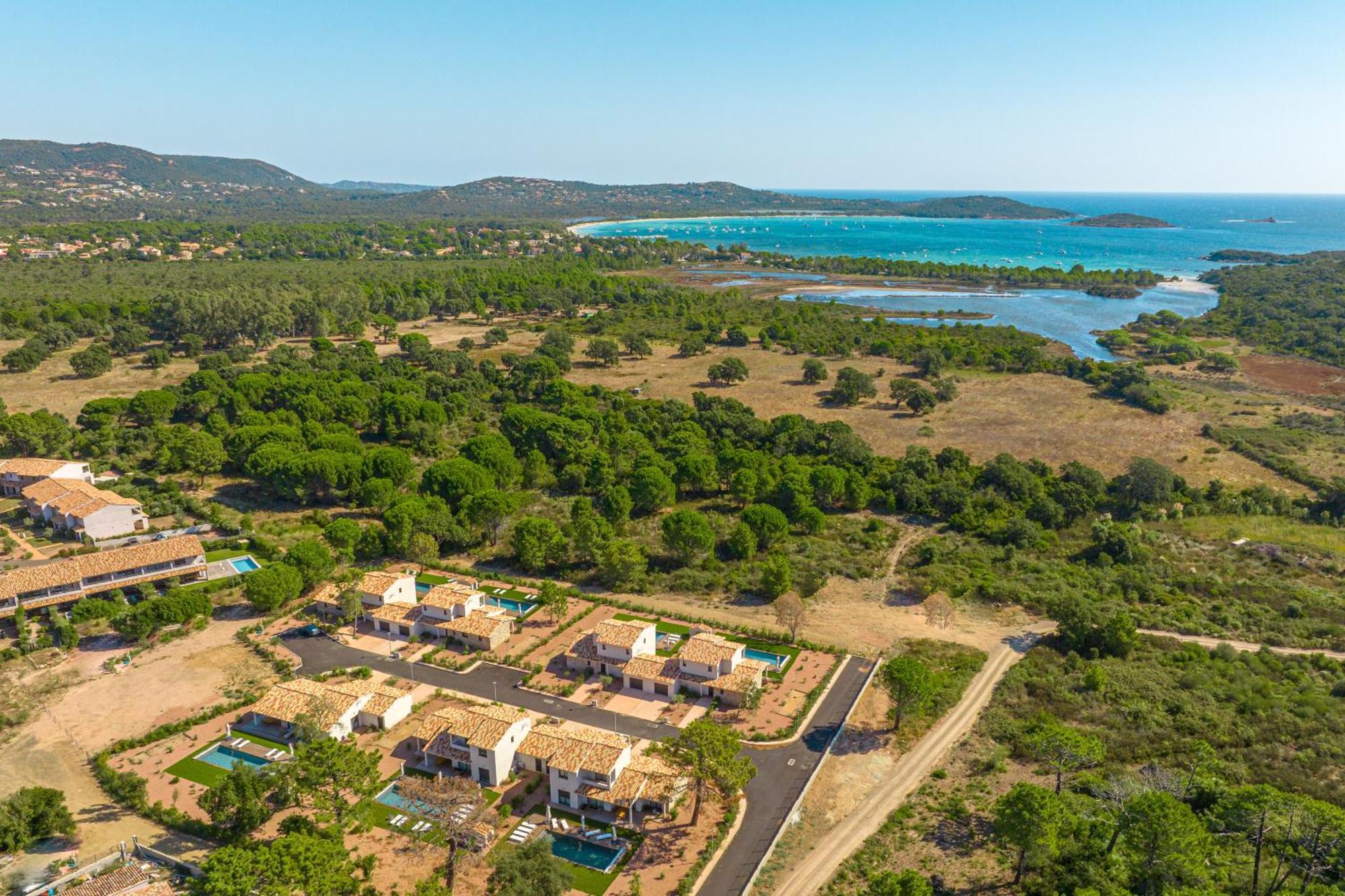 Calarossa Bay Resort Порто-Векио Екстериор снимка