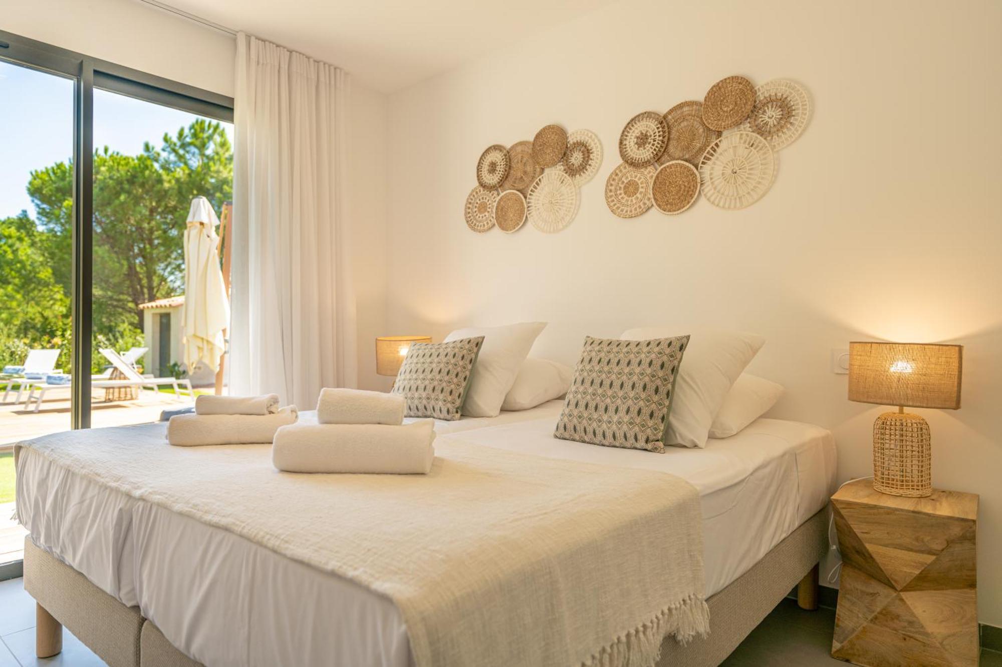 Calarossa Bay Resort Порто-Векио Екстериор снимка